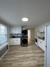 48 Liberty St, Unit 2W in Middletown, CT - Building Photo - Building Photo