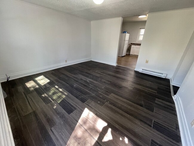 608 W Hill Ave N in Hillsborough, NC - Building Photo - Building Photo