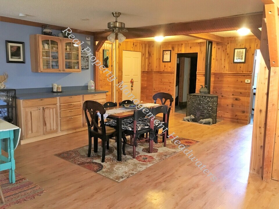 5275 N Montana Ave-Unit -Unit A in Helena, MT - Building Photo