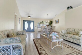 12406 Lake Shalimar Dr in Bonita Springs, FL - Building Photo - Building Photo