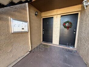 1575 Greenlea Dr in Clearwater, FL - Building Photo - Building Photo