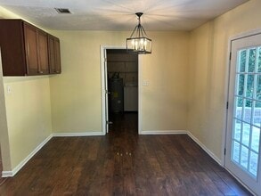 2128 Little River Ln in Tallahassee, FL - Building Photo - Building Photo