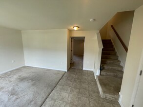 18 Chillingham Ct in Martinsburg, WV - Building Photo - Building Photo