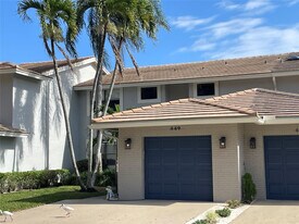 449 Deer Crk Lk Pt S Ln in Deerfield Beach, FL - Building Photo