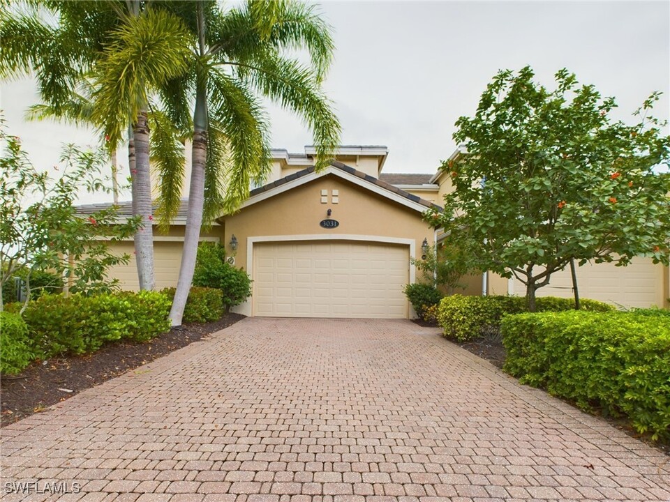 3031 Marengo Ct in Naples, FL - Building Photo