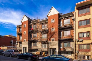 2537-2547 Frontenac St in Montréal, QC - Building Photo