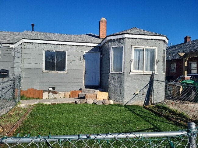 property at 420 14th St