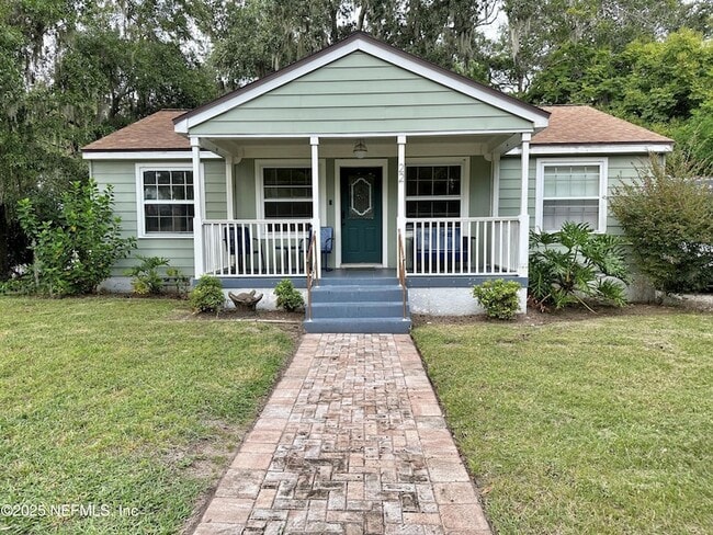 22 Spencer St