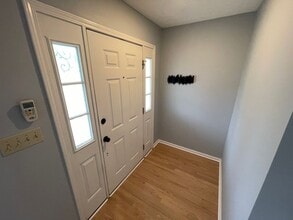 14401 Fairfield Gardens Dr in Louisville, KY - Building Photo - Building Photo