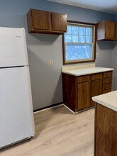 19 East St, Unit 19C in Essex Junction, VT - Building Photo - Building Photo