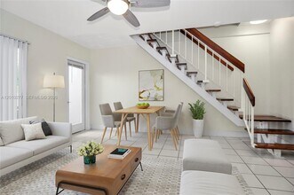 798 Crandon Blvd in Miami, FL - Building Photo - Building Photo