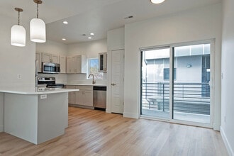 1716 S 900 E in Salt Lake City, UT - Foto de edificio - Building Photo