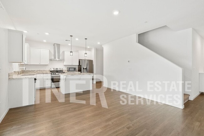 7049 Star Trail Wy in Roseville, CA - Building Photo - Building Photo