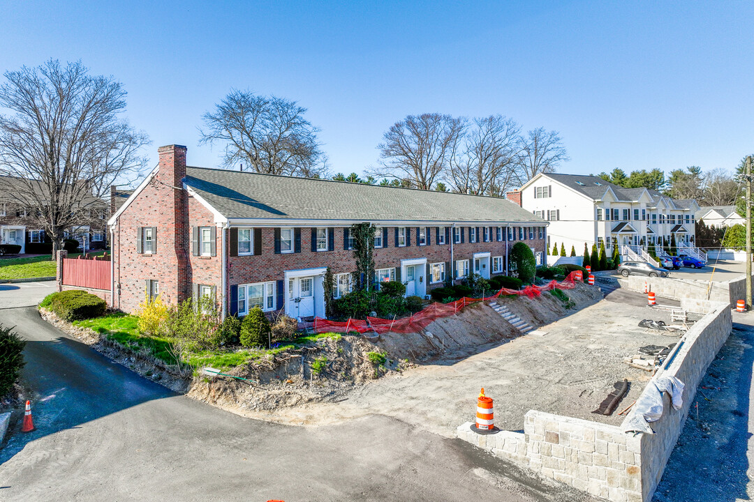 Redstone Condominiums Redstone Condominiums in Acton, MA - Building Photo