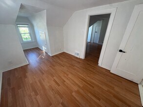 6740 Robbins Ave in St. Louis, MO - Building Photo - Building Photo