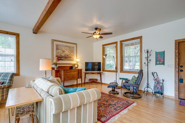 33431 Douglas Dr in Ocean Park, WA - Building Photo - Building Photo