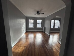 5250 S Drexel Ave in Chicago, IL - Building Photo - Building Photo