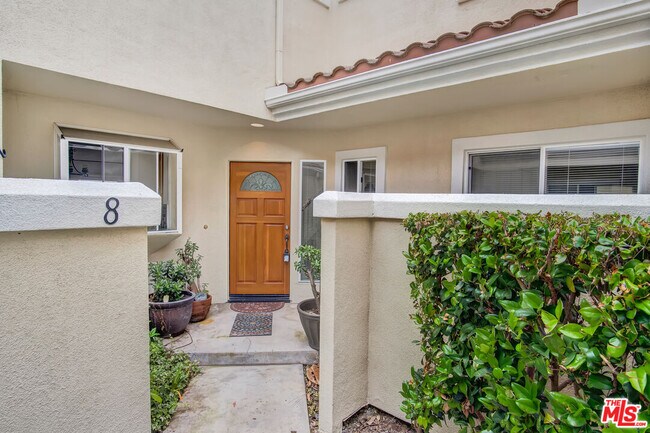 8 Sagunto in Aliso Viejo, CA - Building Photo - Building Photo