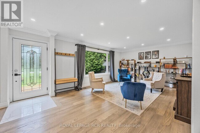 61 William St E in Caledon, ON - Building Photo - Building Photo