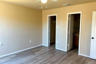 2928 E Cornell St in Lubbock, TX - Building Photo - Building Photo