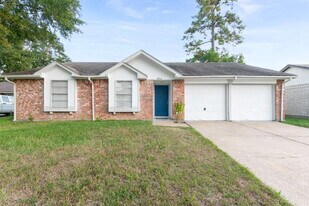 8314 Poplar Ridge Ln in Humble, TX - Building Photo
