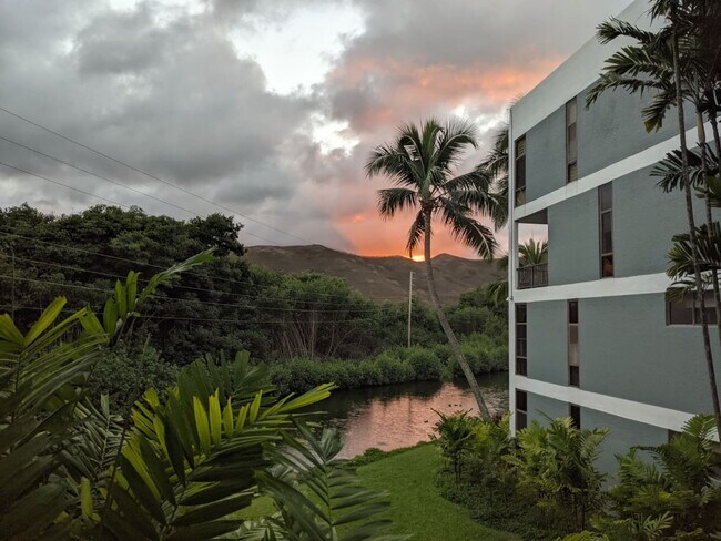 property at 1030 Aoloa Pl