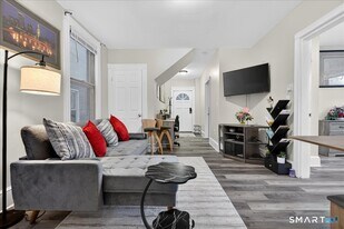 393 Orchard St in New Haven, CT - Building Photo