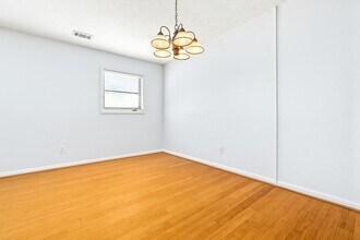 449 N Donahue Dr in Auburn, AL - Building Photo - Building Photo