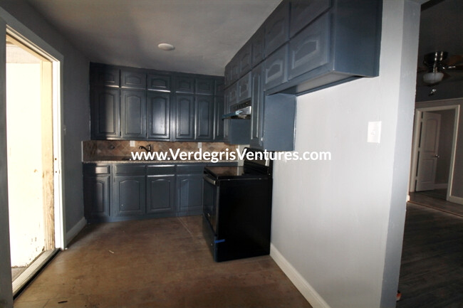 3420 Kenwood Ave in Fort Worth, TX - Building Photo - Building Photo