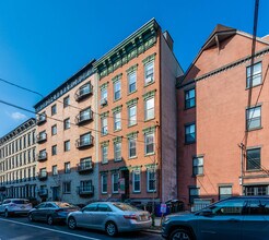 218 Willow Ave in Hoboken, NJ - Foto de edificio - Building Photo