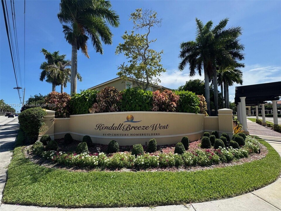 11362 SW 137th Pl in Miami, FL - Building Photo