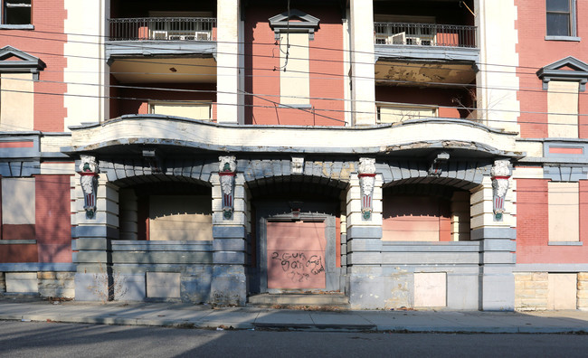 Historic Kinsey Apartments in Cincinnati, OH - Foto de edificio - Building Photo