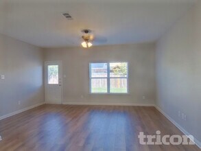 6173 Chalk Hollow Dr in Fort Worth, TX - Building Photo - Building Photo