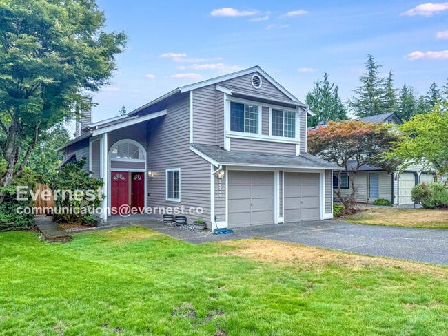 24341 SE 42nd Pl in Issaquah, WA - Building Photo - Building Photo