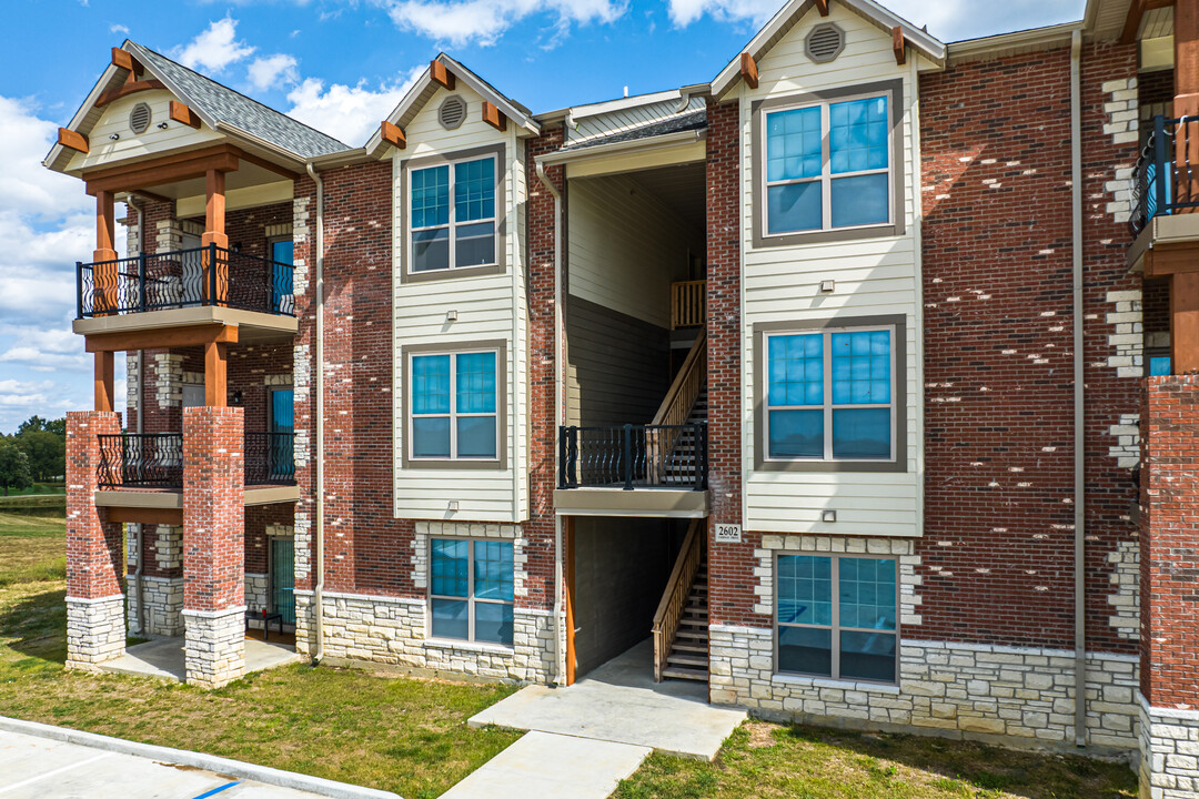 Tanglewood Apartments in Fulton, MO - Building Photo