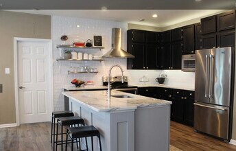 13202 Cornerstone Dr in Yardley, PA - Building Photo - Building Photo
