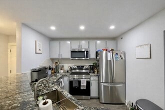 300 Cunat Blvd in Richmond, IL - Building Photo - Building Photo