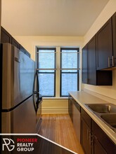 3525 N Wilton Ave, Unit 1R in Chicago, IL - Building Photo - Building Photo