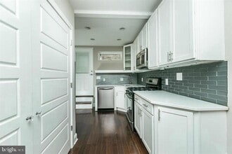 325 S Madeira St in Baltimore, MD - Building Photo - Building Photo