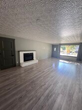 1805 SE Anspach St in Milwaukie, OR - Building Photo - Building Photo