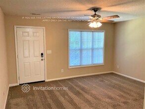 7291 Executive Cir in Denver, NC - Building Photo - Building Photo