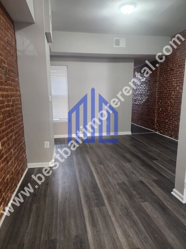 1312 N Luzerne Ave in Baltimore, MD - Foto de edificio - Building Photo