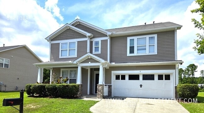 property at 9 Serenity Ct