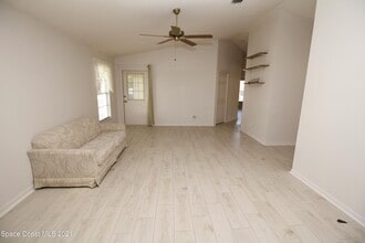 1905 Myrtle Ct NE in Palm Bay, FL - Building Photo - Building Photo