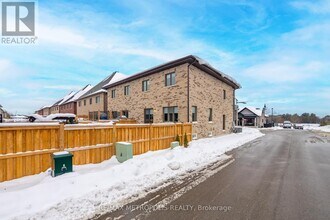 32 Ballinger Wy in Uxbridge, ON - Building Photo - Building Photo