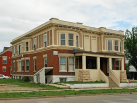 551 Jefferson Ave Apartments