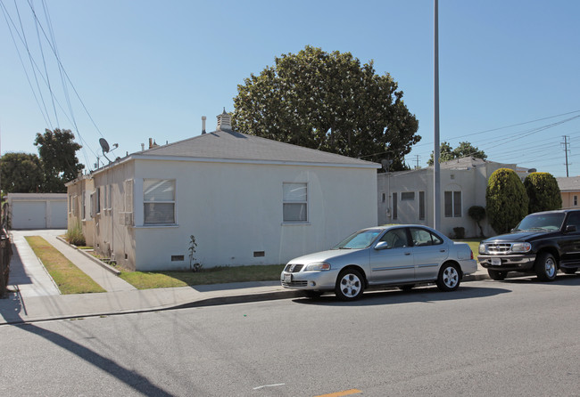 6128-6140 Gifford Ave in Huntington Park, CA - Building Photo - Building Photo