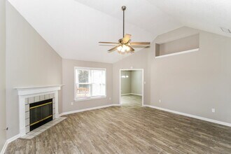 2827 Fletcher View Dr in Memphis, TN - Building Photo - Building Photo