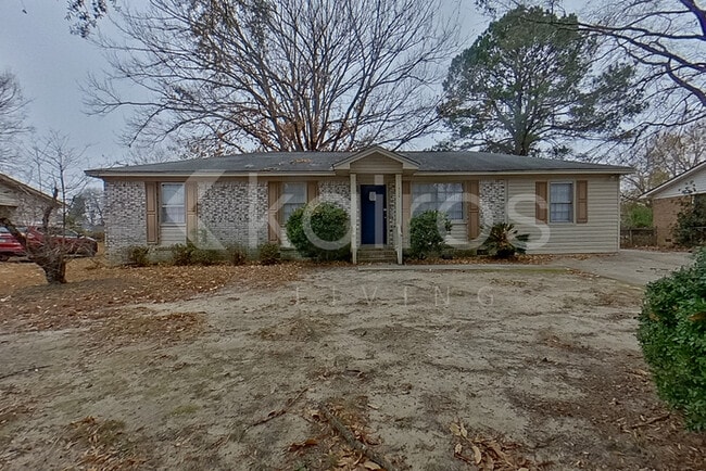 property at 1822 Sedgefield St