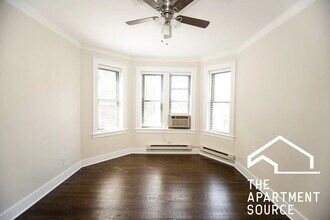 3845 N Greenview Ave, Unit 1N in Chicago, IL - Building Photo - Building Photo